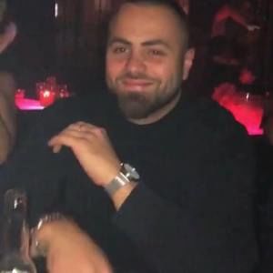 Meet your Posher, Davis